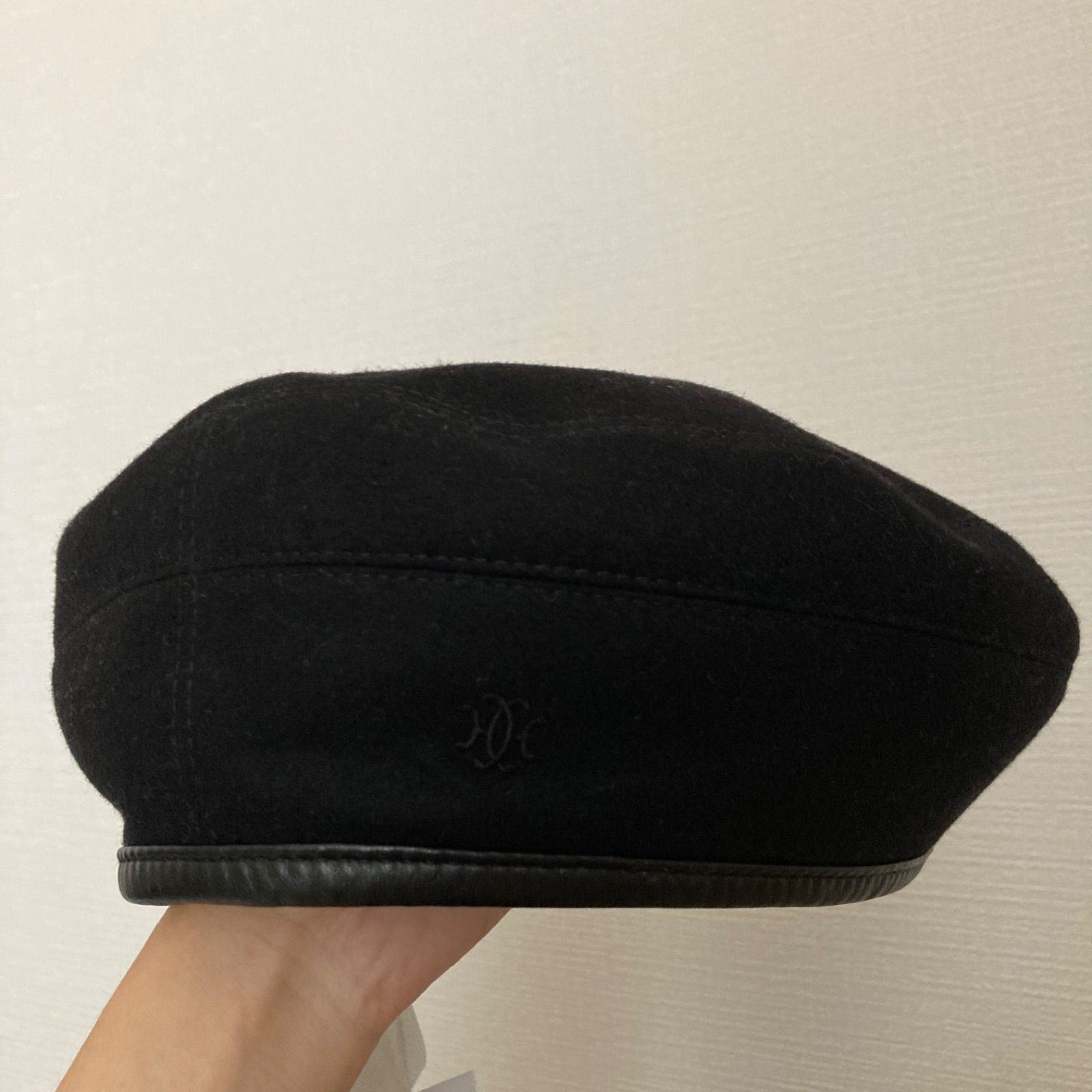 カシミヤ生地ベレー帽新品タグ付き　エルメス　ベレー帽　サントノーレ　57 ブラック