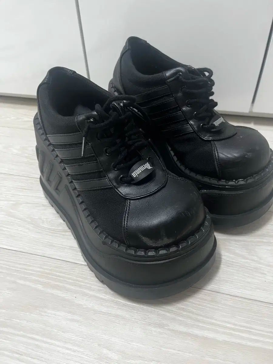 ニュートラルシステム 地雷系 サブカルチャー DEMONIA デモニア ストンプ 黒 08