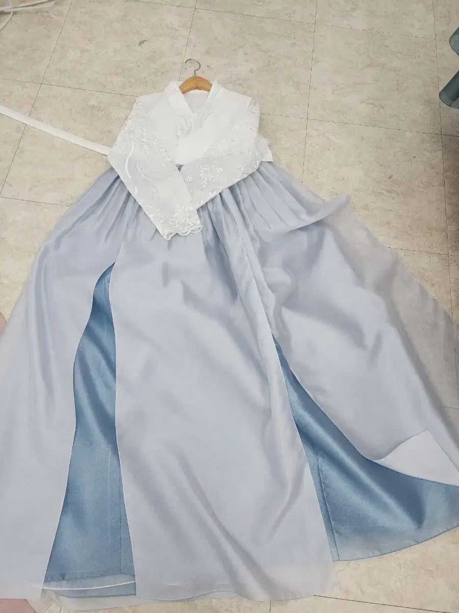 です