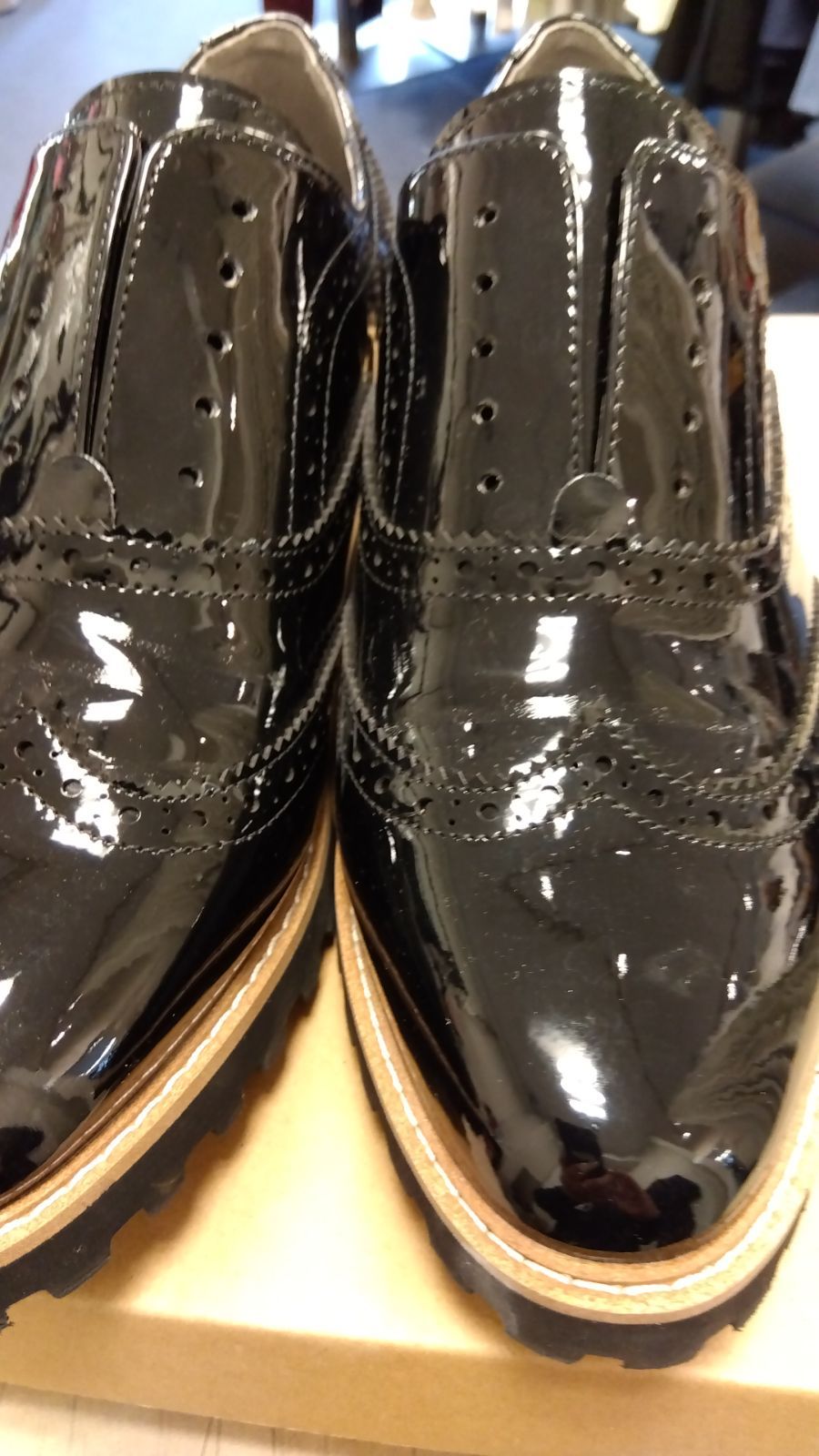 防水ウィングチップシューズ