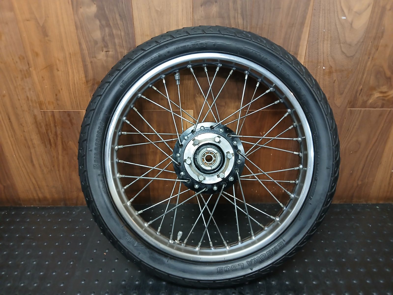 カワサキ W3 DID製フロントホイール 19インチ 650-RS 昭和48年 実動車両 W2TT W1SS ダブサン マッハMACH W1SA 旧車絶版 Z 動画あり