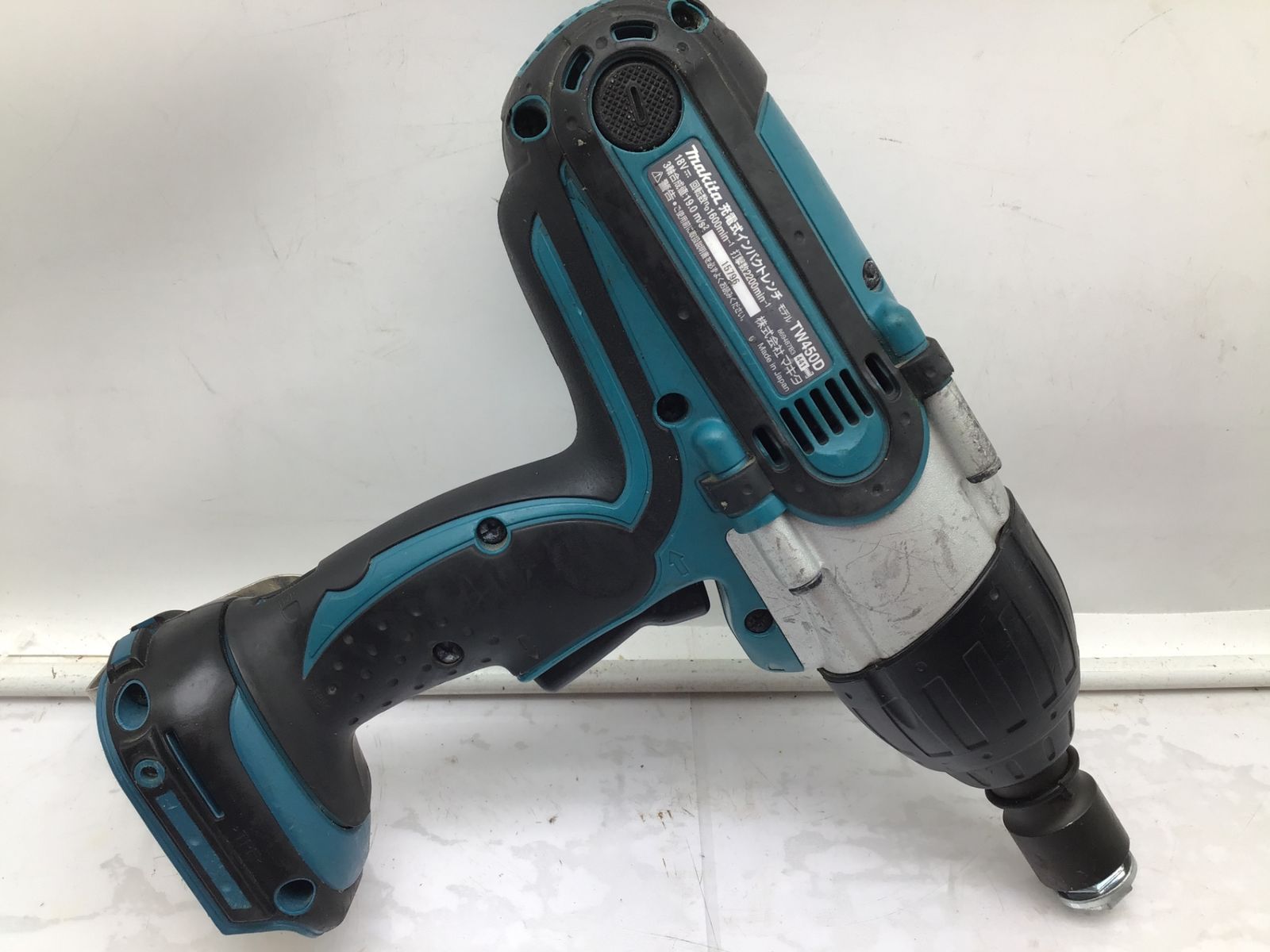 中古品】☆Makita/マキタ 18v充電式インパクトレンチ 本体のみ