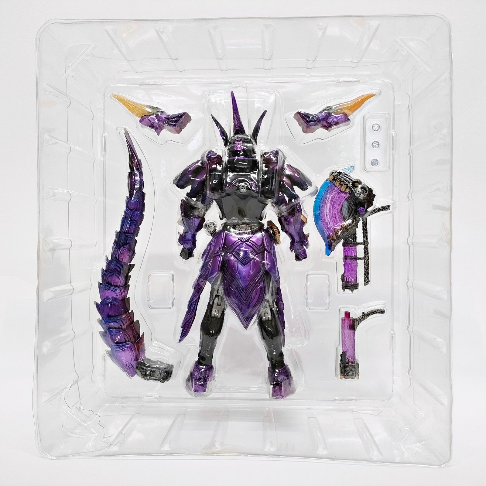BANDAI - 訳あり SIC 仮面ライダーオーズ プトティラ コンボ フィギュア 安藤賢司 2191368 PUTOTYRA COMBO バンダイ BANDAI R2506-150 訳あり SIC 仮面ライダーオーズ プトティラ コンボ フィギュア