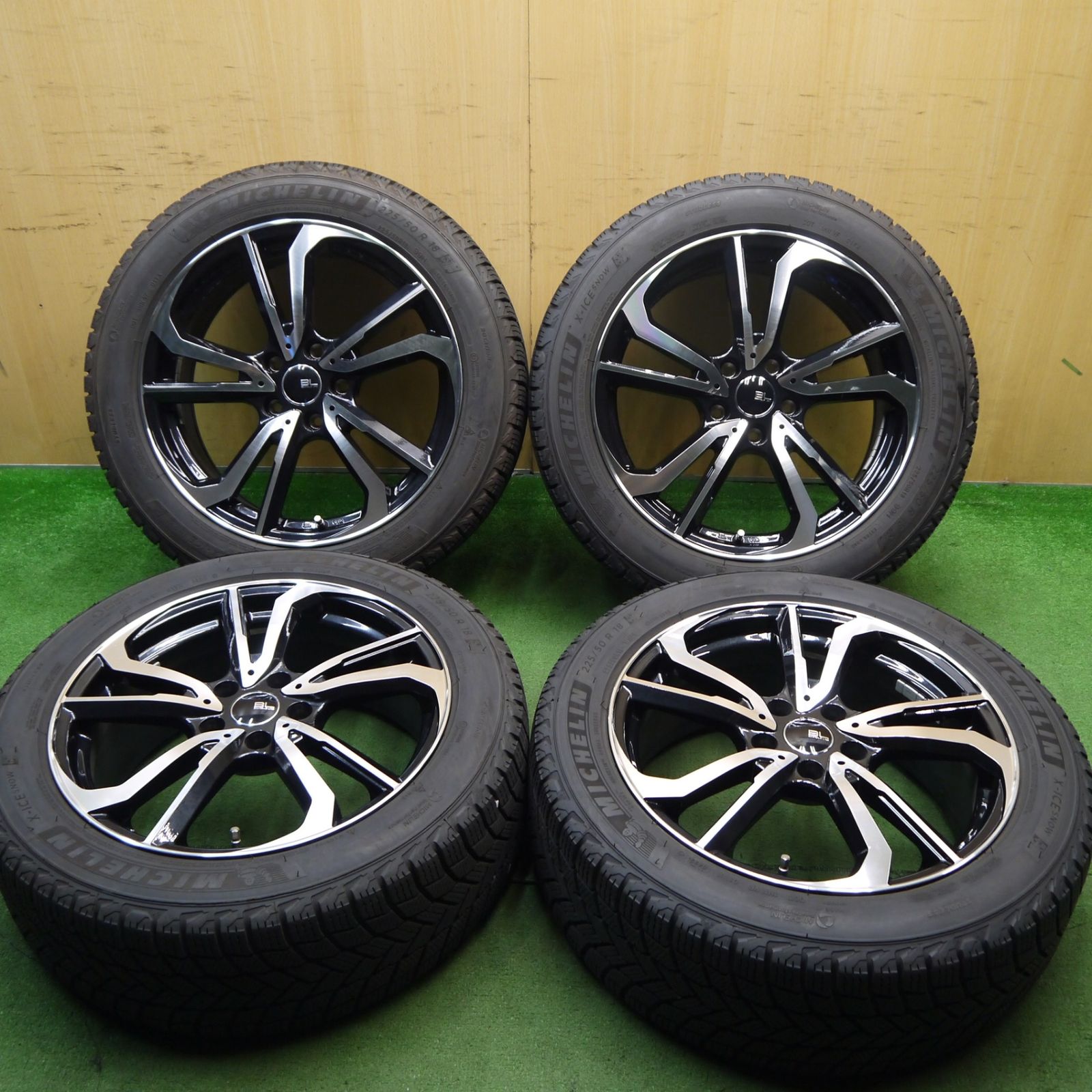バリ溝！22年！9.5分☆スタッドレス 225/50R18 ミシュラン X-ICE SNOW 