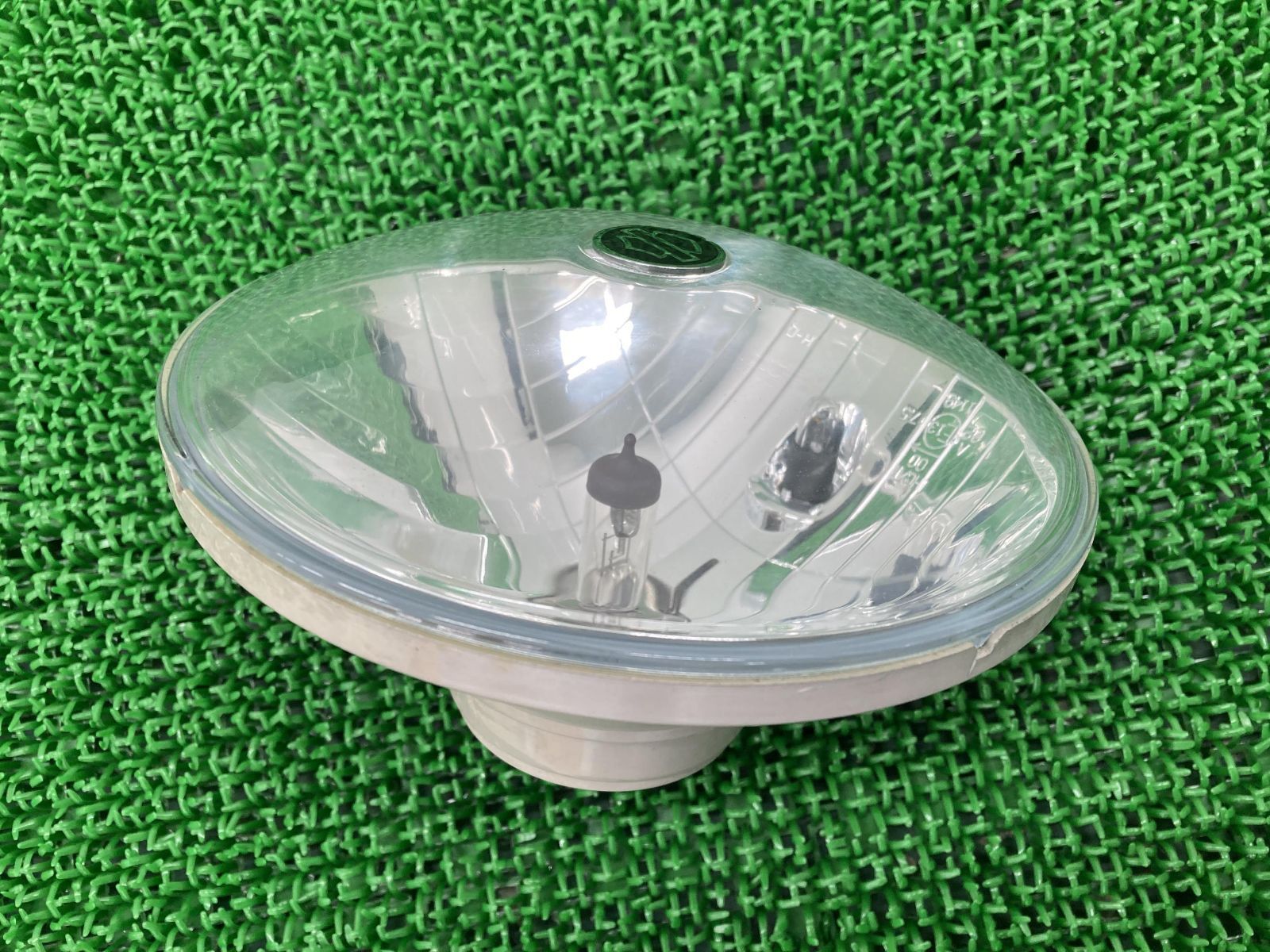 ハーレー純正 5.75デイメーカーLEDヘッドライトクローム 67700144A