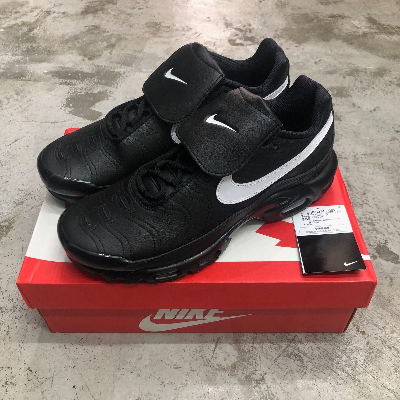 国内正規 新品 NIKE WMNS AIR MAX PLUS TIEMPO TNPO Black 国内正規 新品 NIKE WMNS AIR MAX PLUS TIEMPO TNPO Black