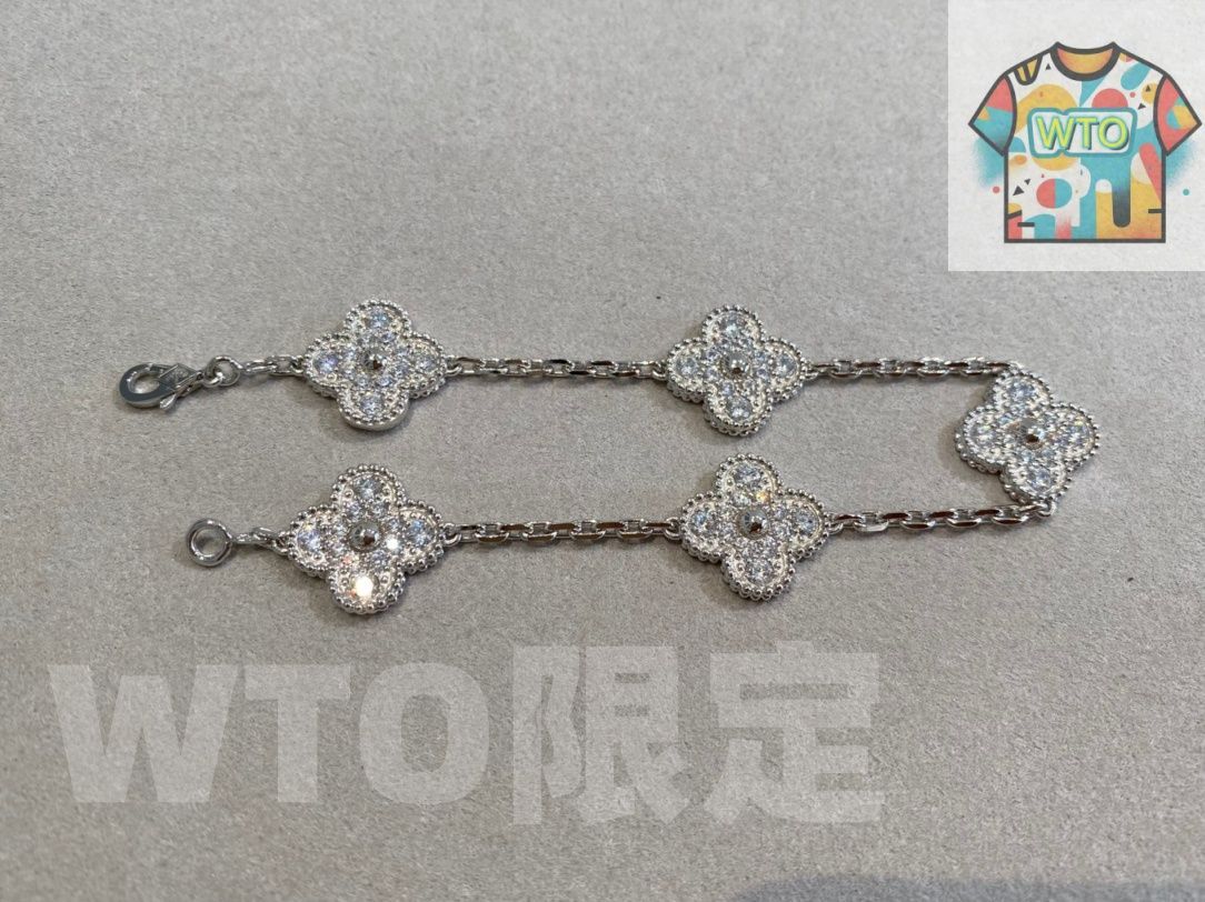 【未使用】VCA ブレスレットポーチ Van Cleef & Arpels - ヴァンクリーフ&アーペル ジュエリー
