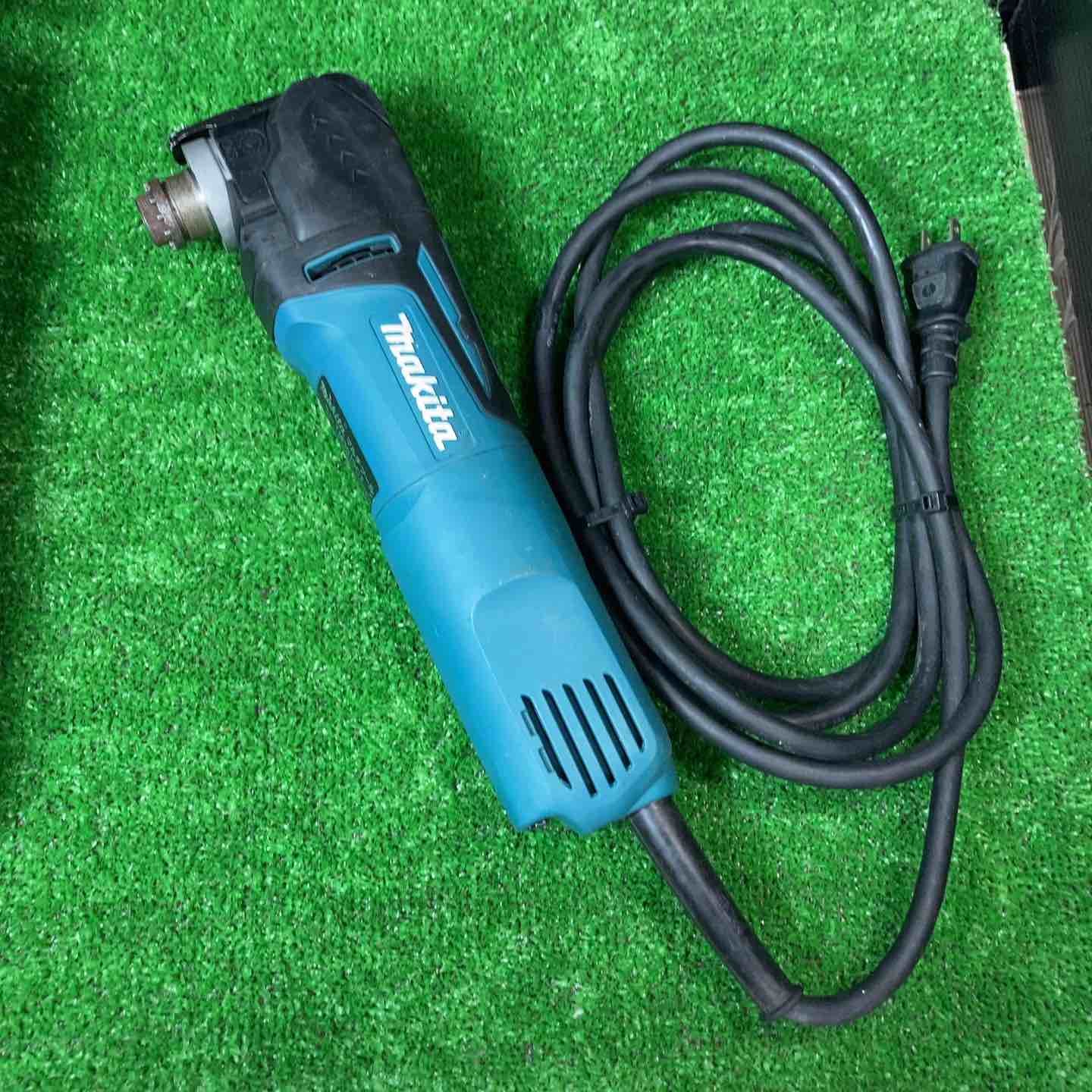 ☆マキタ(makita) マルチツール TM3010CT 木工用替刃付き【岩槻店】