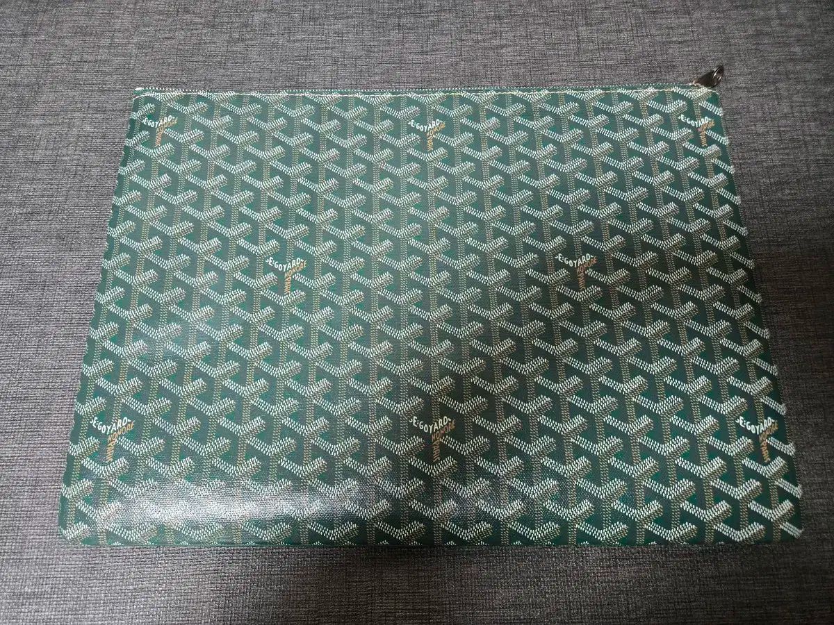 Goyard ゴヤール