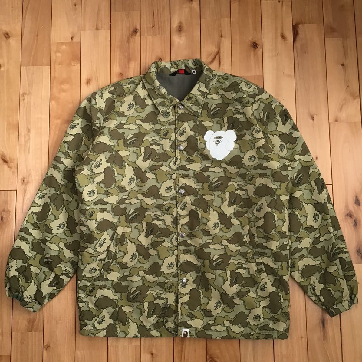 BAPE KAWS カモフラージュジャケット