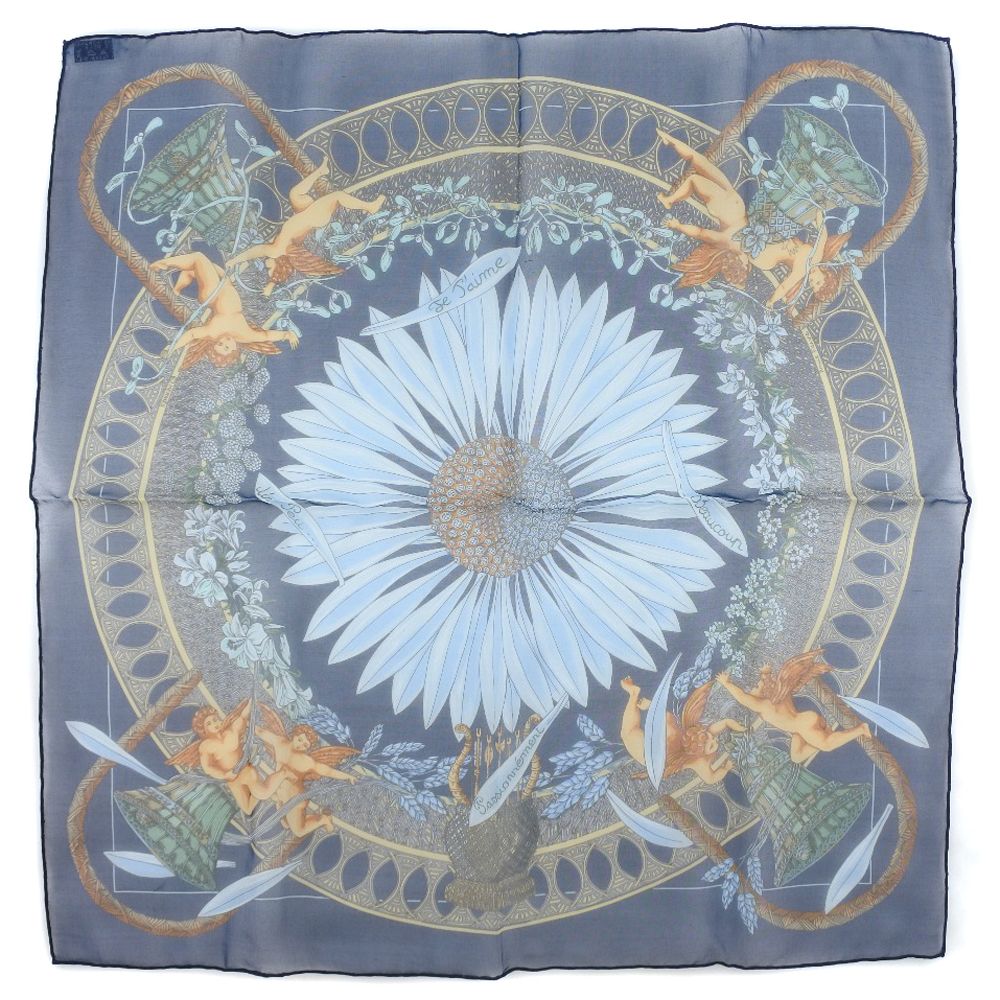 HERMES エルメス カレ45 AMOURS 愛 スカーフ フラワー HERMES エルメス カレ45 AMOURS 愛 スカーフ フラワー エルメス