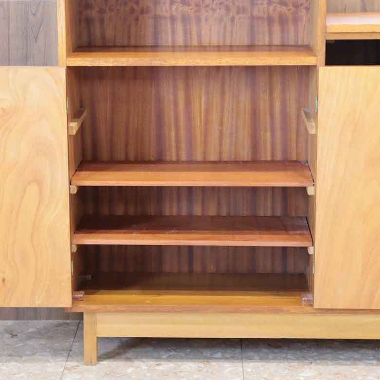 ブックシェルフ