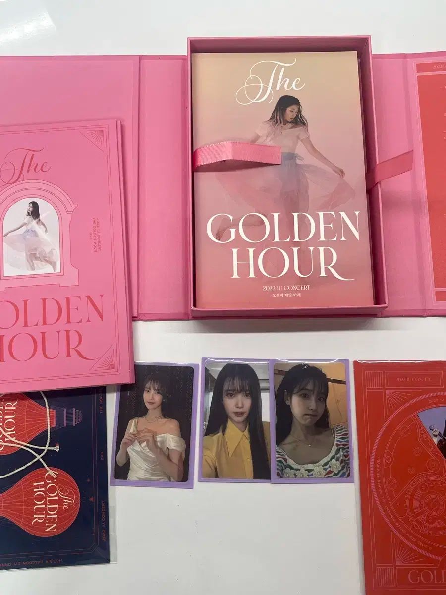 IU アイユ G en Hourglass DVD 付属品完備