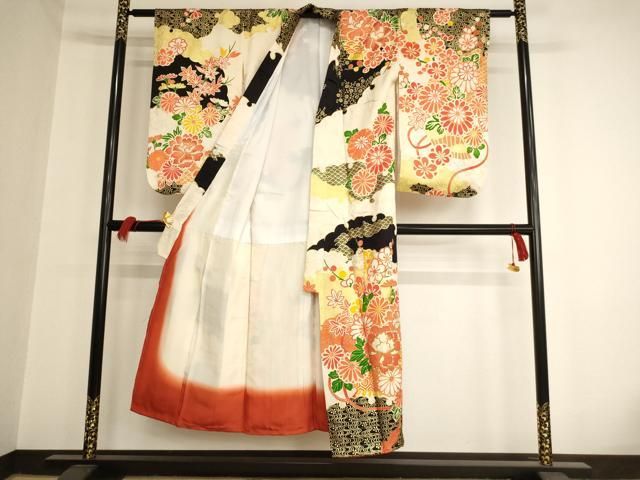 平和屋着物∵女の子 十三参り 子供 祝着 駒刺繍 飾花文 金彩