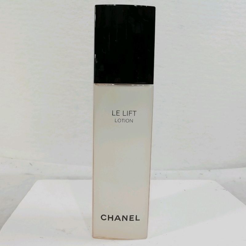 【匿名配送】シャネル　ルリフトローション CHANEL シャネル ル リフト ローション 150ml コスメ 化粧品