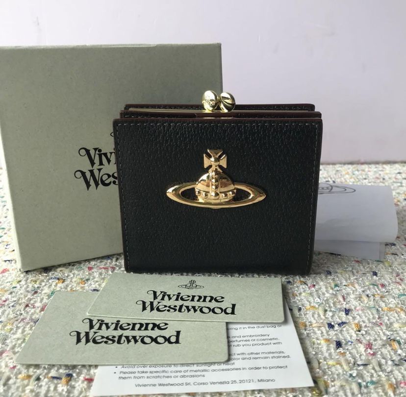 新品◇VivienneWestwood ヴィヴィアン 二つ折りがま口財布 正規品 - メルカリ