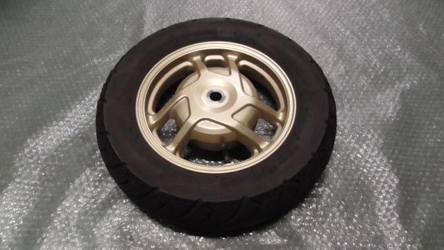 シグナスGT　LBPTCJNC3M0013xxx の　リアホイール　タイヤ付き:#1741054367