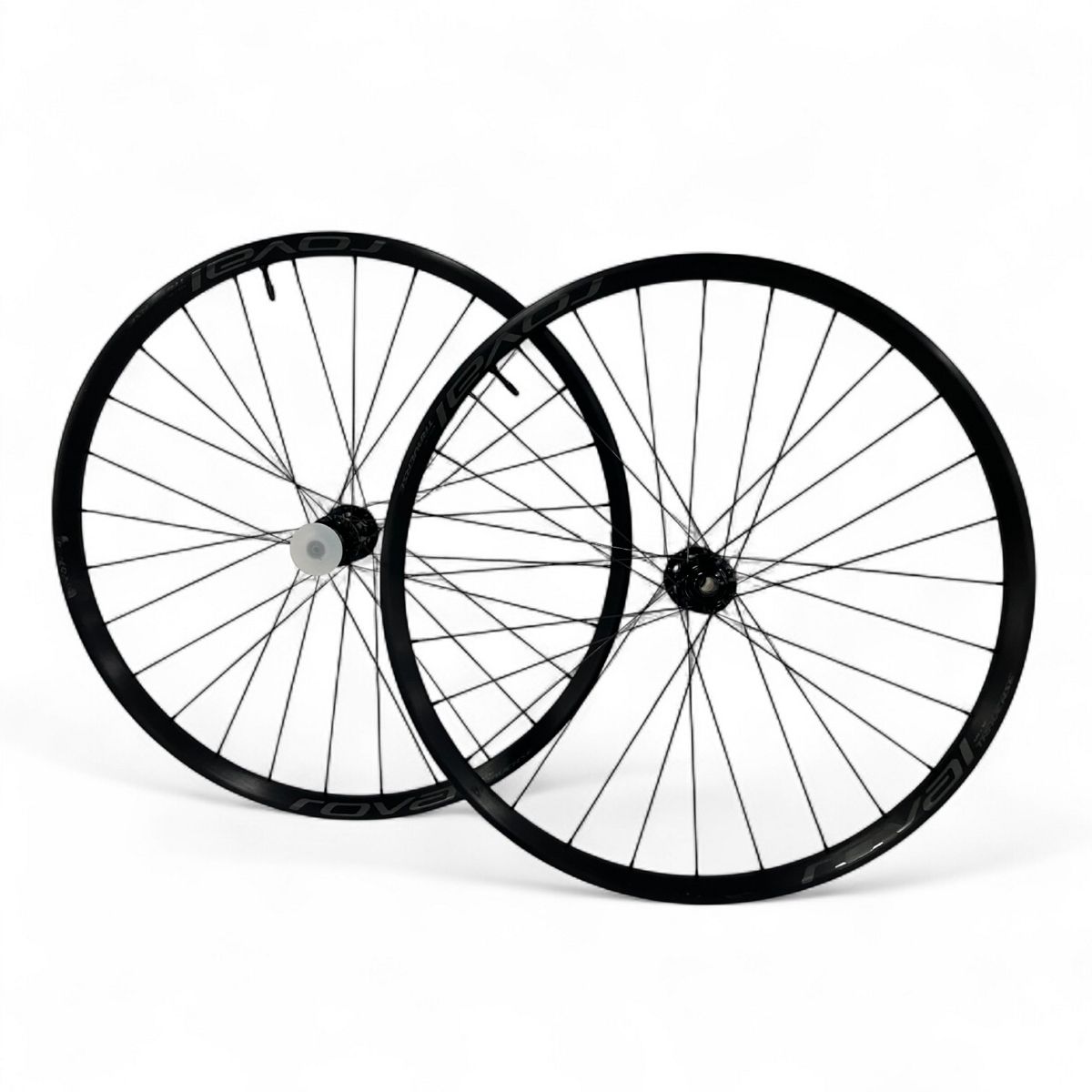 roval TRAVERSE ロヴァール 622×30 ホイールのみ 自転車 パーツ B10357518