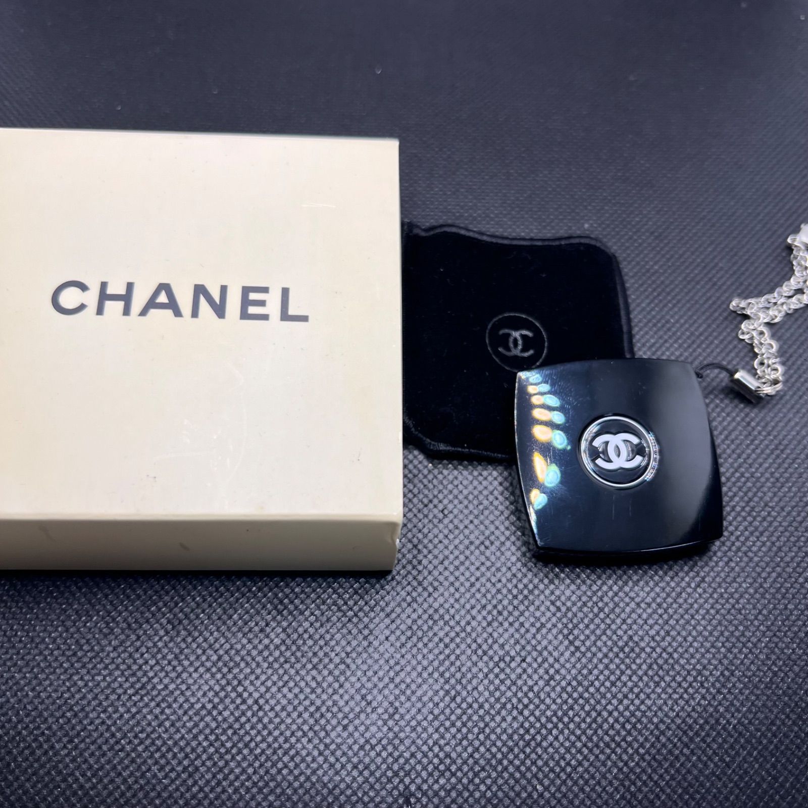 CHANEL シャネル ミラーコンパクト ストラップ チャーム