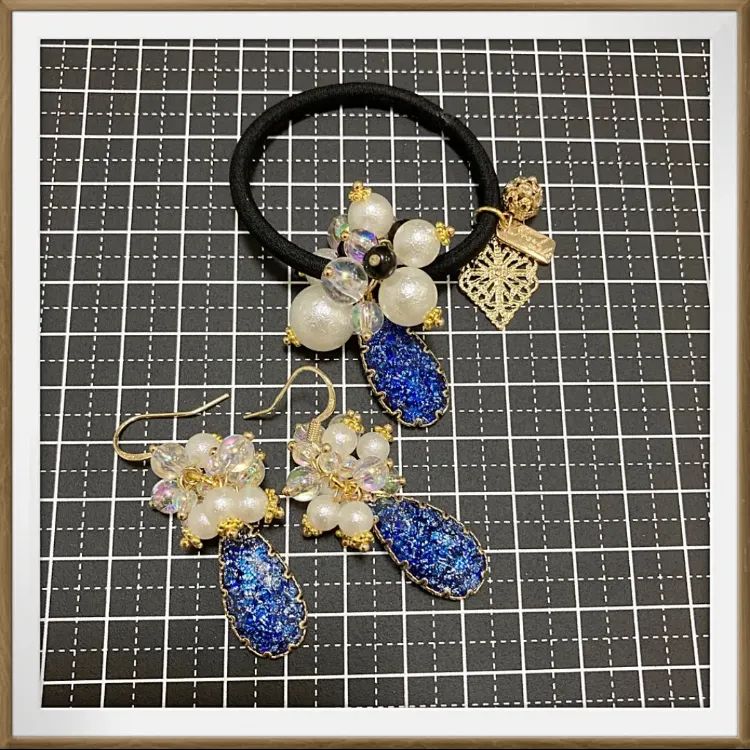 ジャラジャラヘアゴム  ブルーキラキラ ジャラジャラヘアゴム ブルーキラキラ