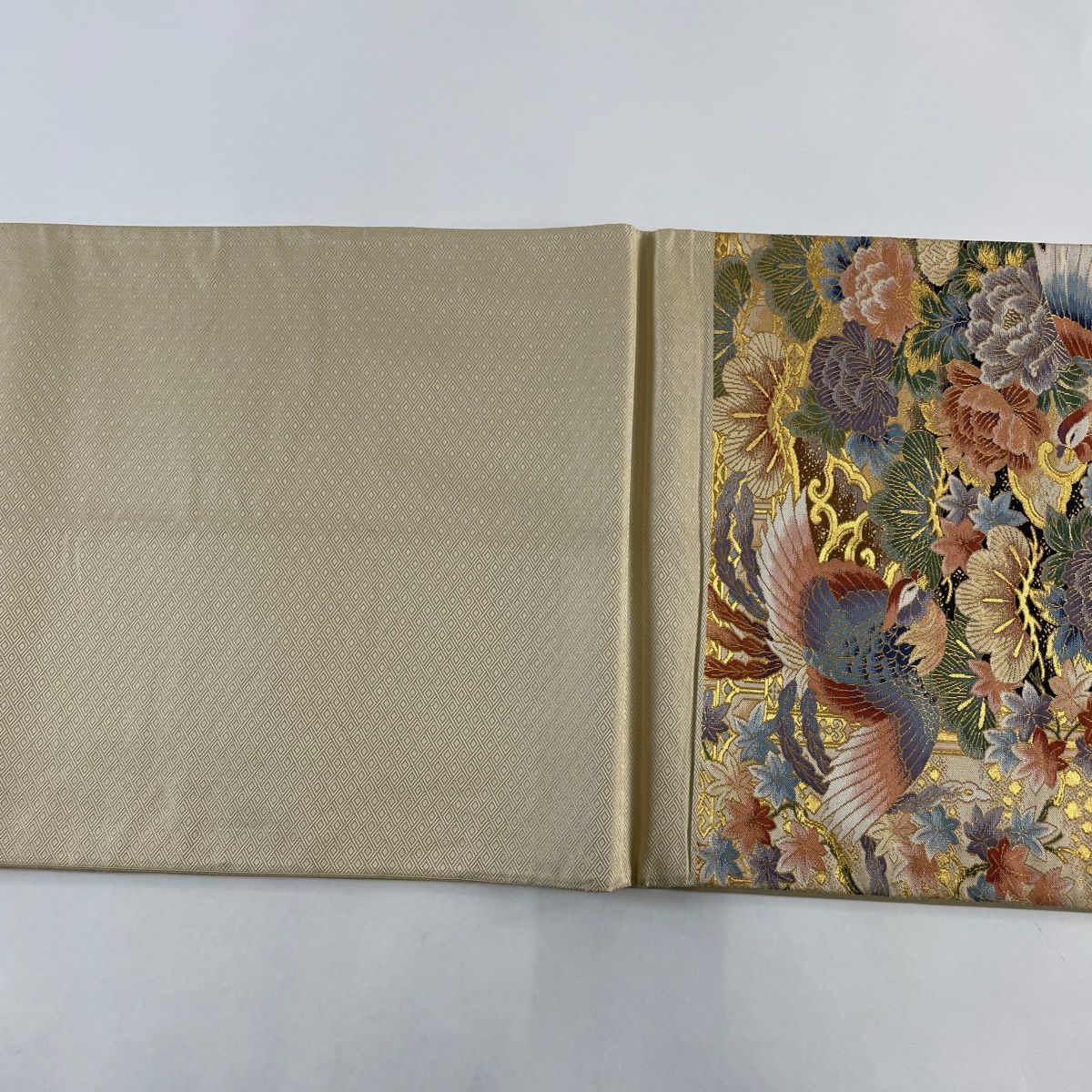 袋帯 美品 秀品 鳳凰 草花 箔 金色 六通 正絹 【中古】 - メルカリ