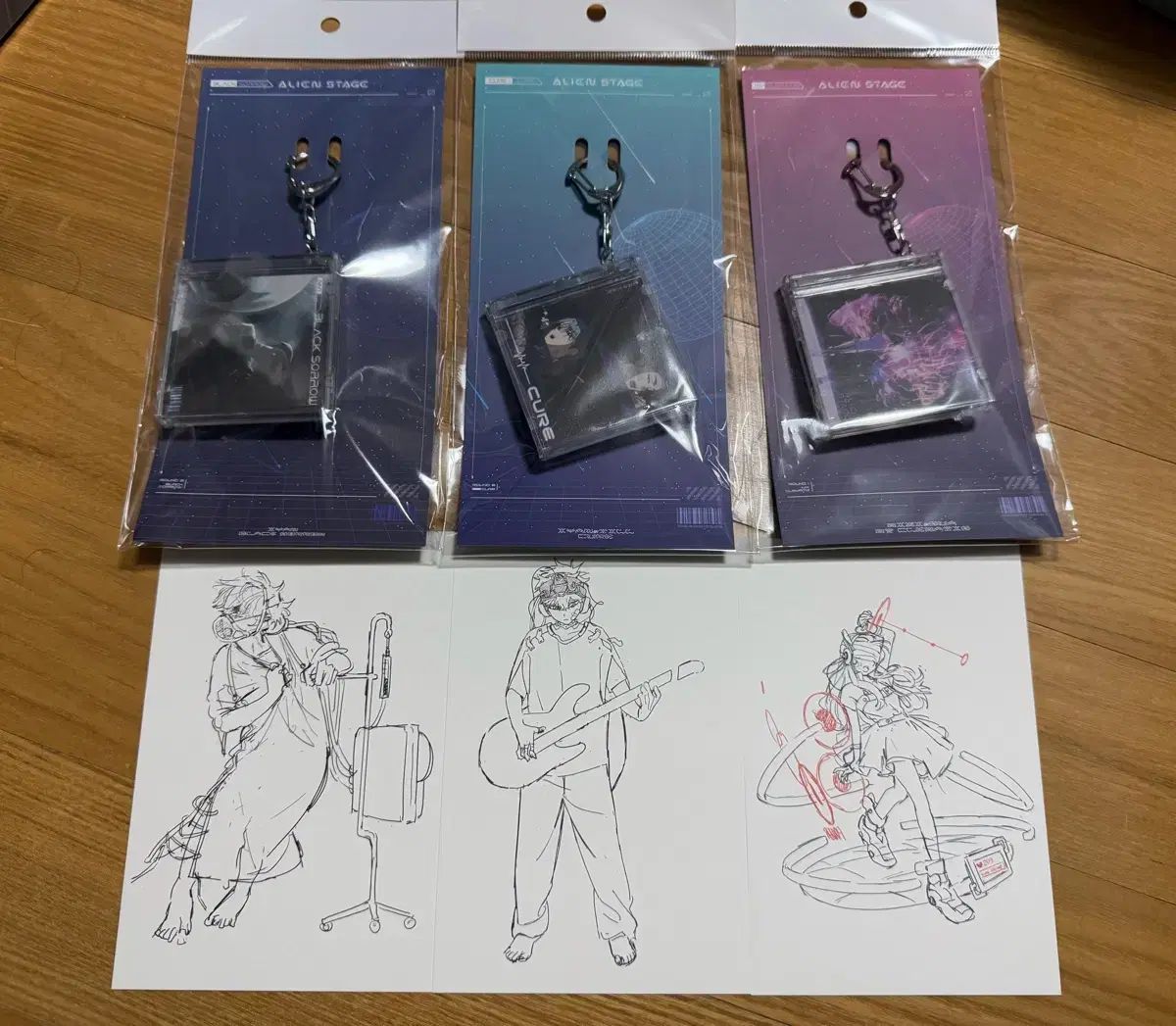 【雷市場（ポンジャン）商品韓国直送】 エイリアンステージ ALIEN STAGE NFC CD キーリング CURE BLACK SORRO