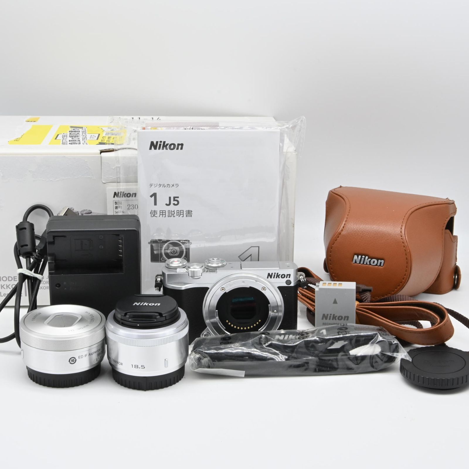☆美品☆ニコン Nikon 1 J5 ダブルレンズキット - メルカリ
