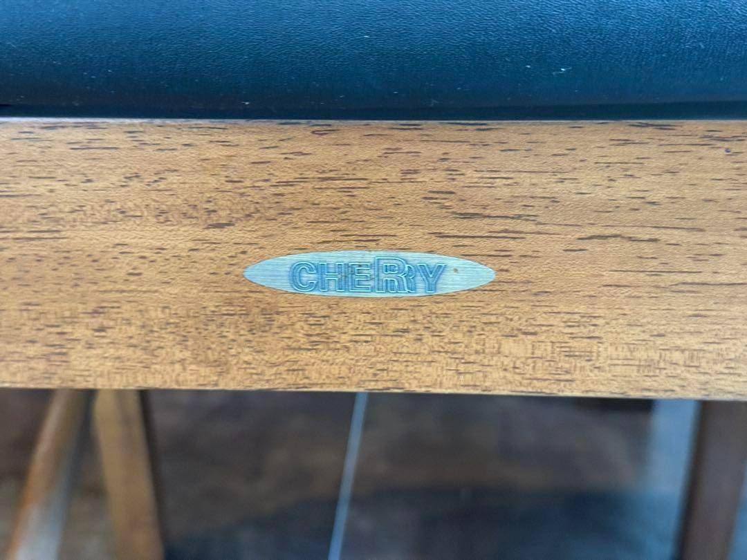 アンティーク　ヴィンテージチェア　クラシック　レトロ　古家具　2脚セット　IZ アンティーク ヴィンテージチェア クラシック レトロ 古家具 2脚セット