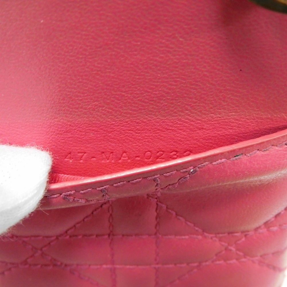 Dior ディオール LADY DIOR iPhone 13 PRO ケース ロゴチャーム