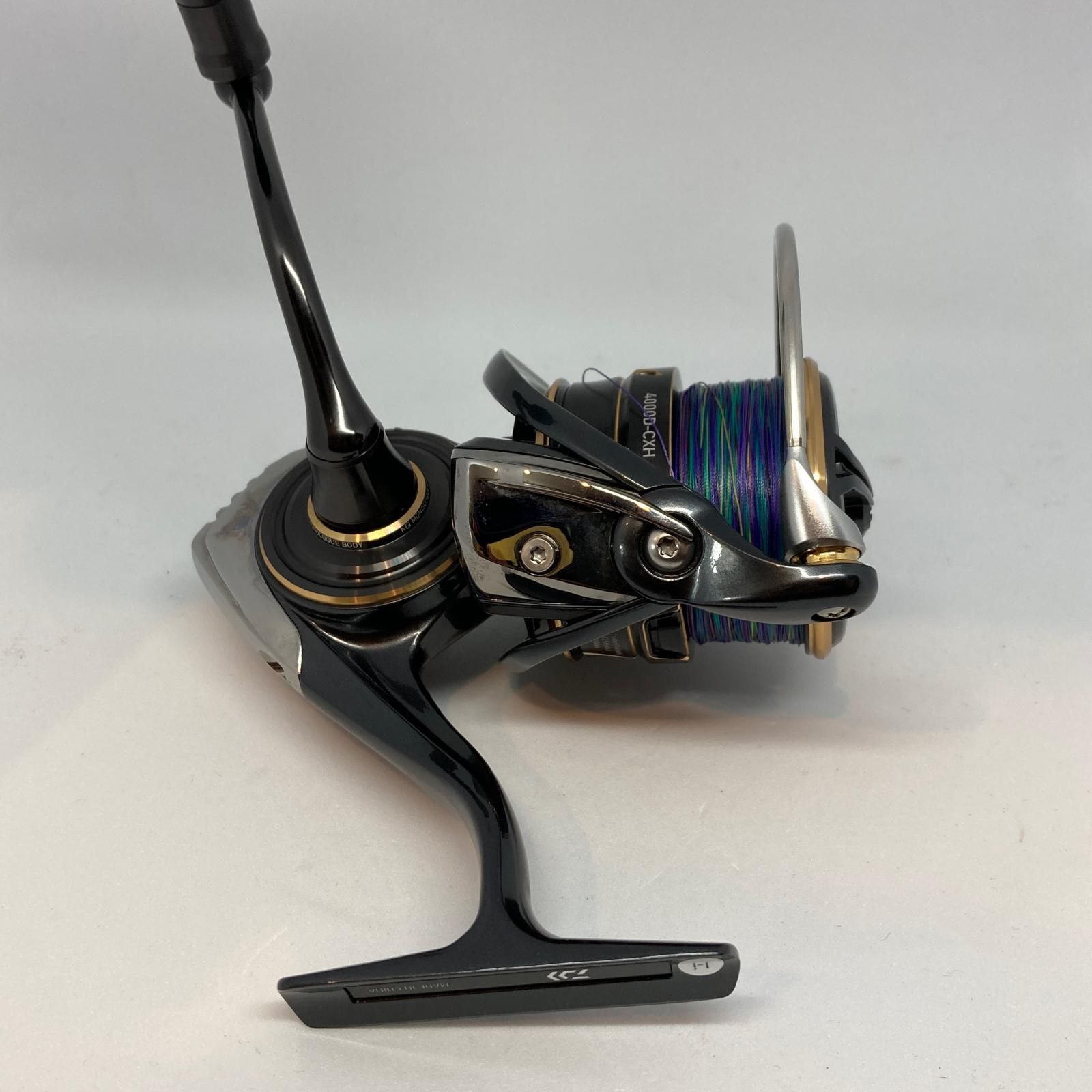  ττDAIWA ダイワ スピニングリール 22カルディアSW 4000 D-CXH スピニングリール リール