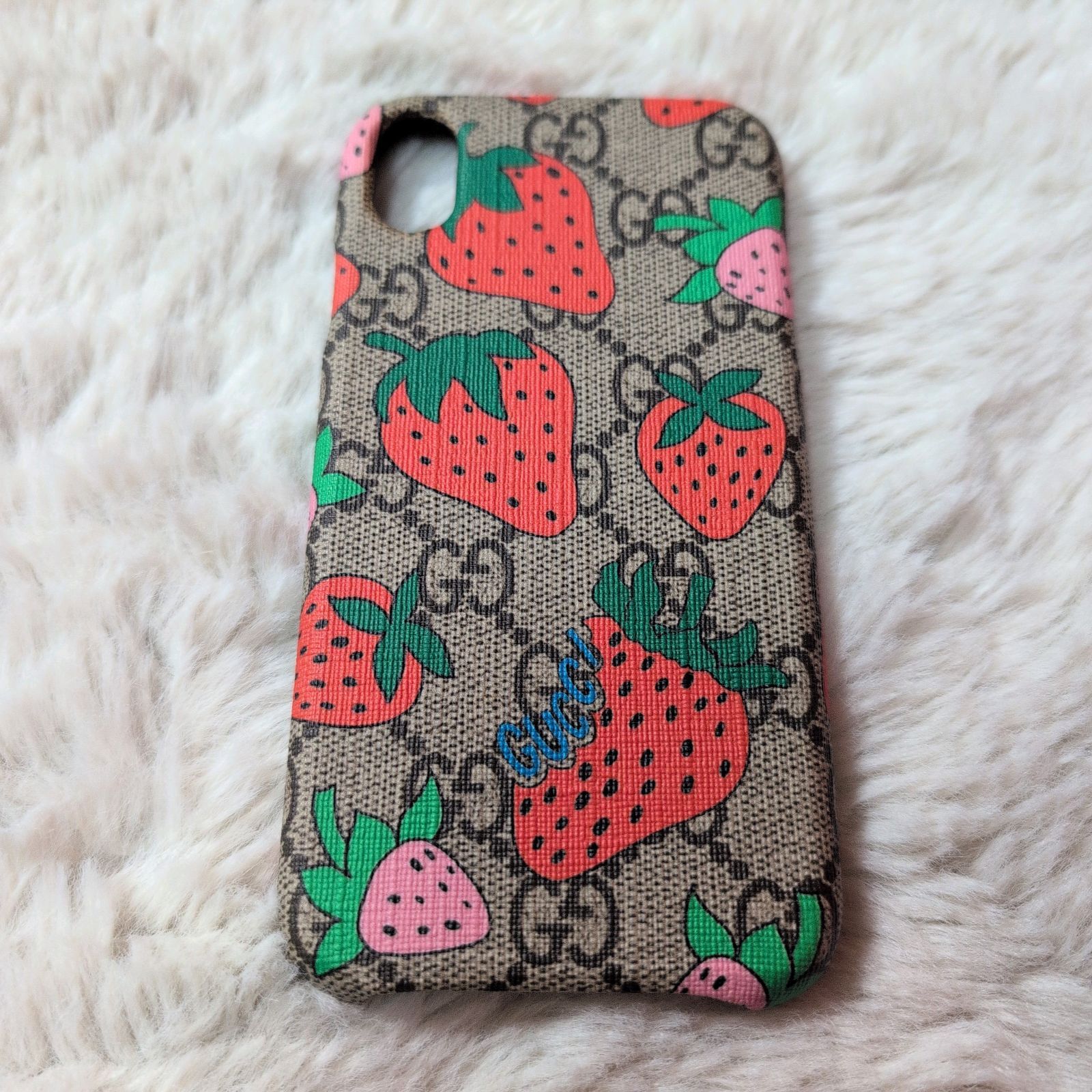 GUCCI グッチ iPhoneケース GGモノグラム いちご柄 iPhoneX|XS対応 き