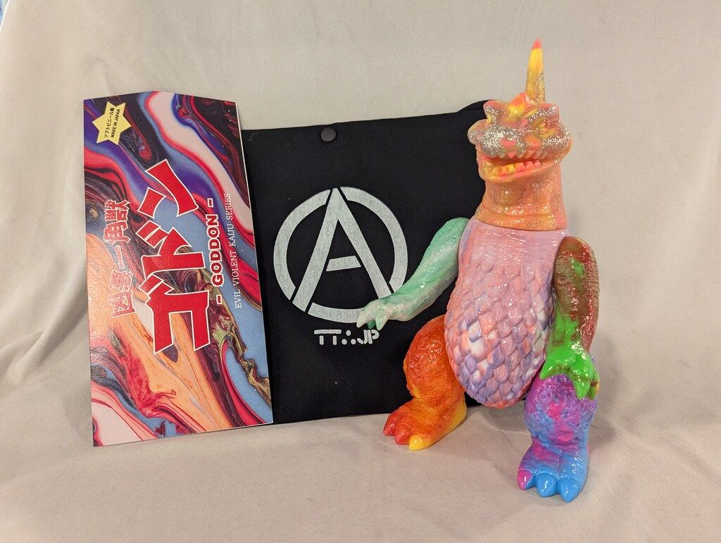 EVIL VIOLENT KAIJU SERIES 鶴脛玩具 凶悪一角獣ゴドン(マーブル