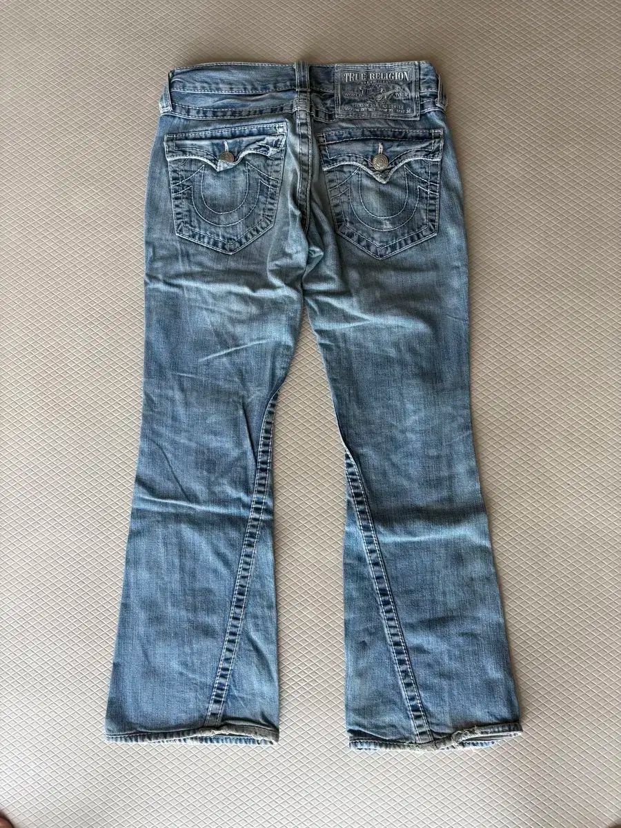 トゥルーレリジョン ジーンズ ストレート インディゴブルー 31インチ