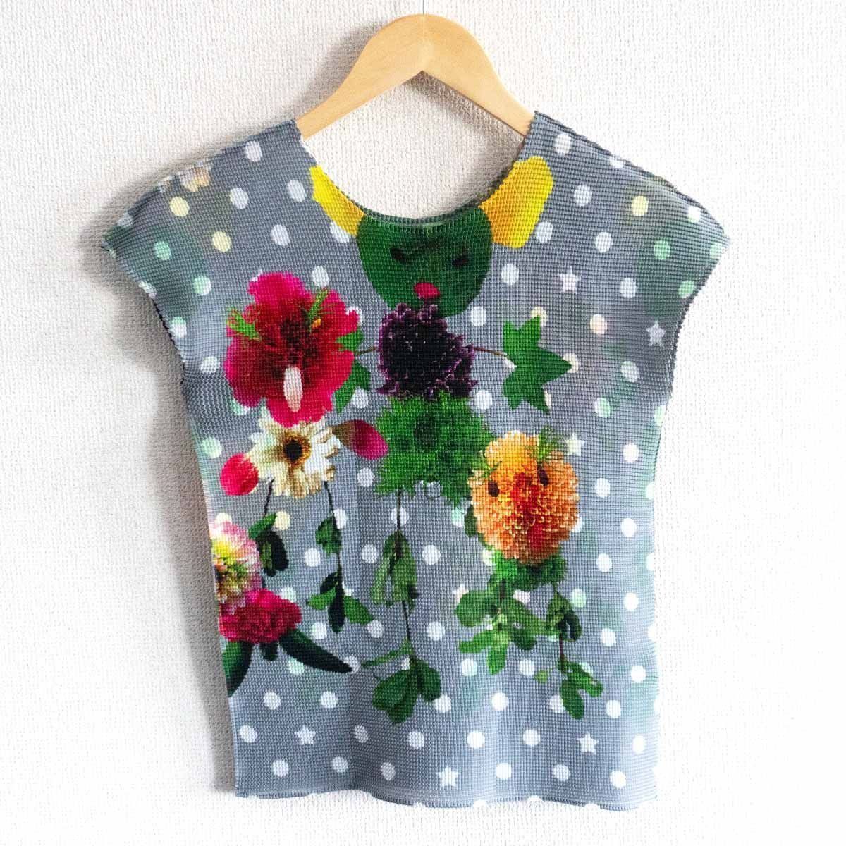 極美品】me ISSEY MIYAKE 【ドット 花柄 カットソー】 ミー