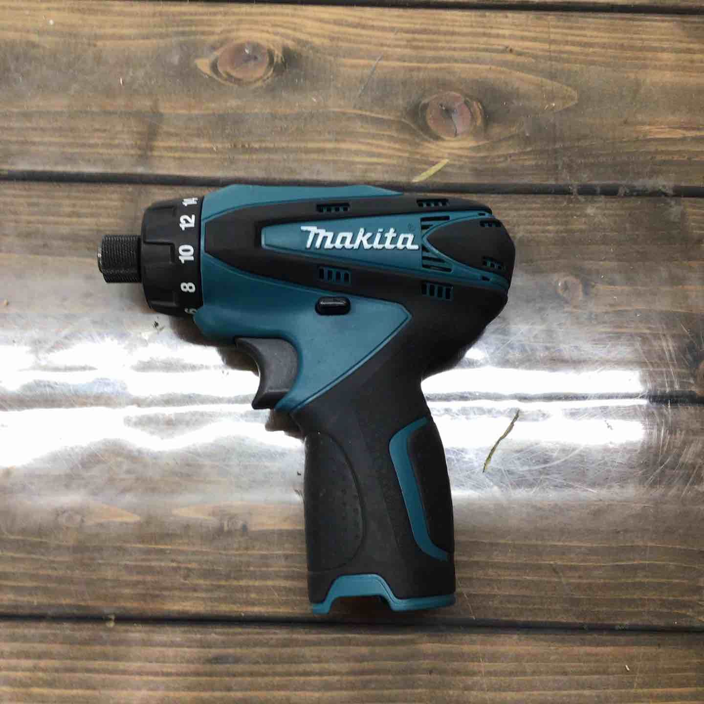 マキタ makita コードレスドリルドライバー DF030DWX 戸田店