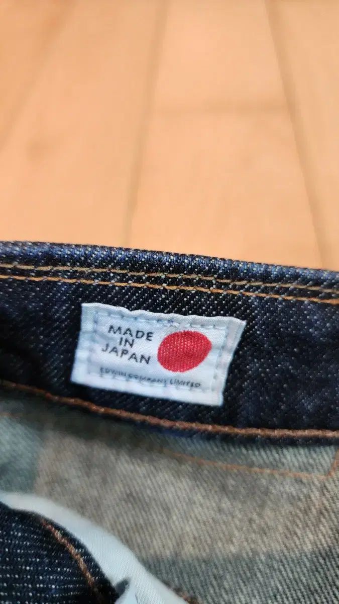 40 インチ