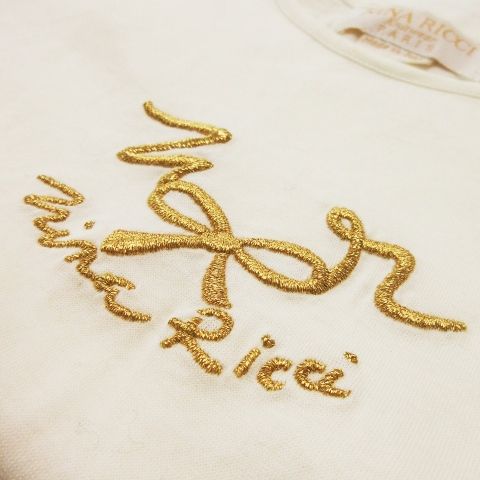 NINA RICCI 刺繍　Tシャツ　ホワイト　白　コットン100% 紗栄子着用 NINA RICCI 刺繍 Tシャツ ホワイト 白 コットン100% 紗栄子着用