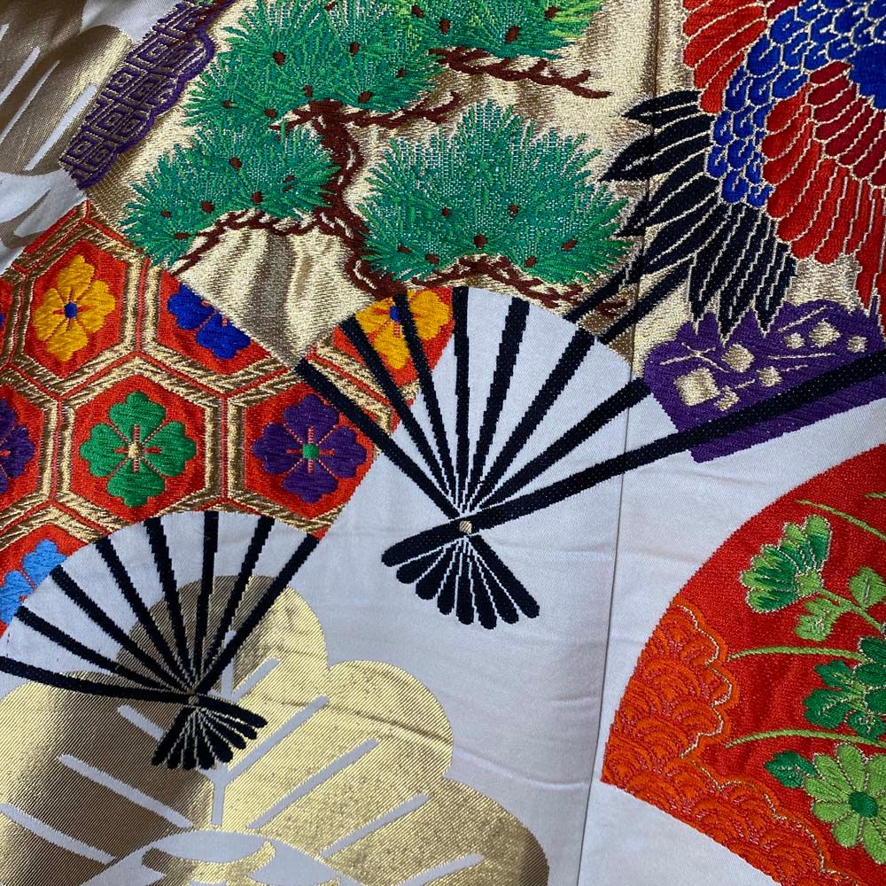 色打掛 正絹 扇 鶴 刺繍 赤 金 白 打掛 花嫁衣裳 婚礼 リサイクル 中古 ブライダル ウエディング 着物 2820