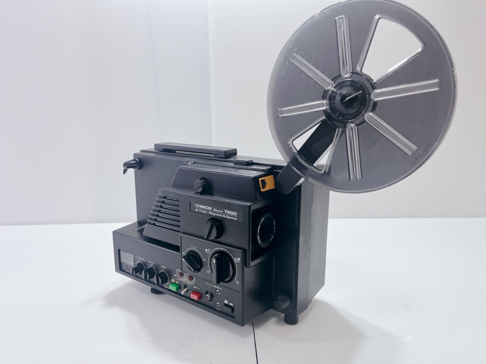 CHINON Sound 7200 8mmプロジェクター本体 CHINON 8ミリ映写機 SOUND 7200 プロジェクター 【公式通販】