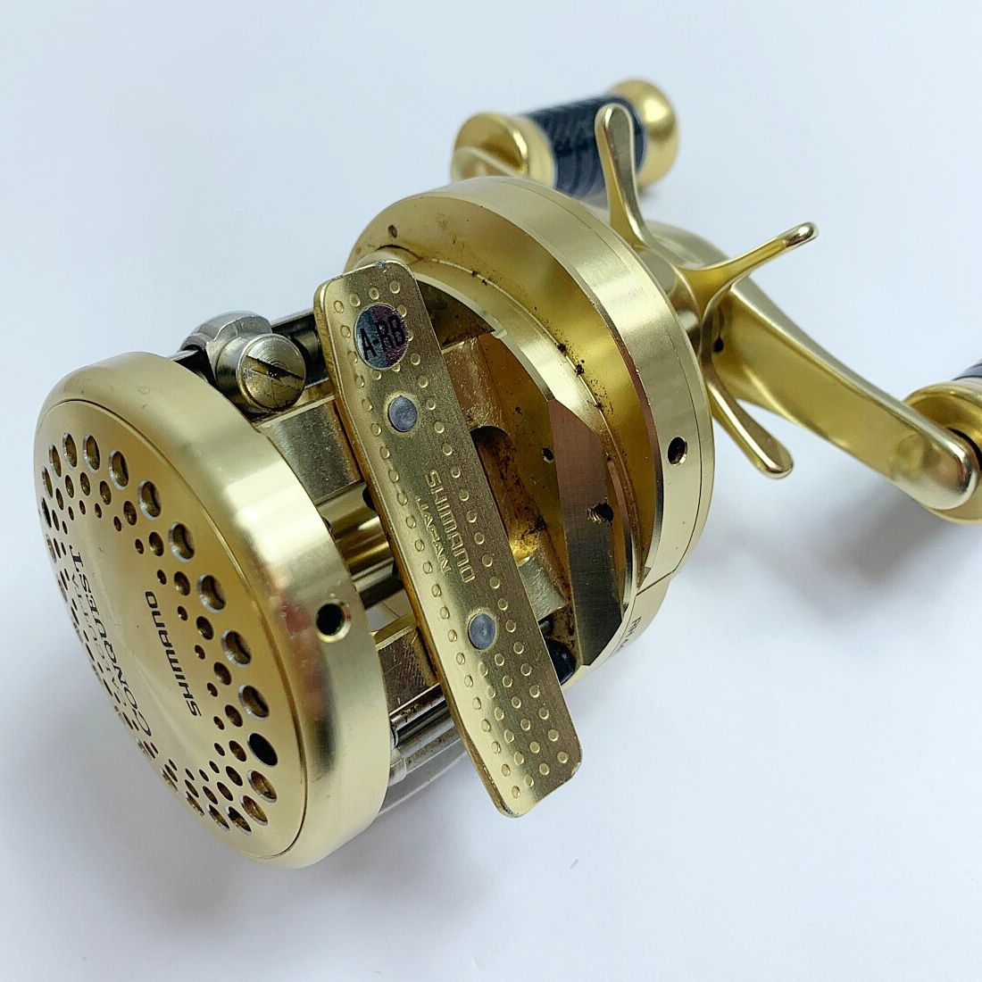 【美品】シマノ　カルカッタコンクエスト201 RH441 シマノ 00 カルカッタコンクエスト 201 RH441 日本製 JAPAN