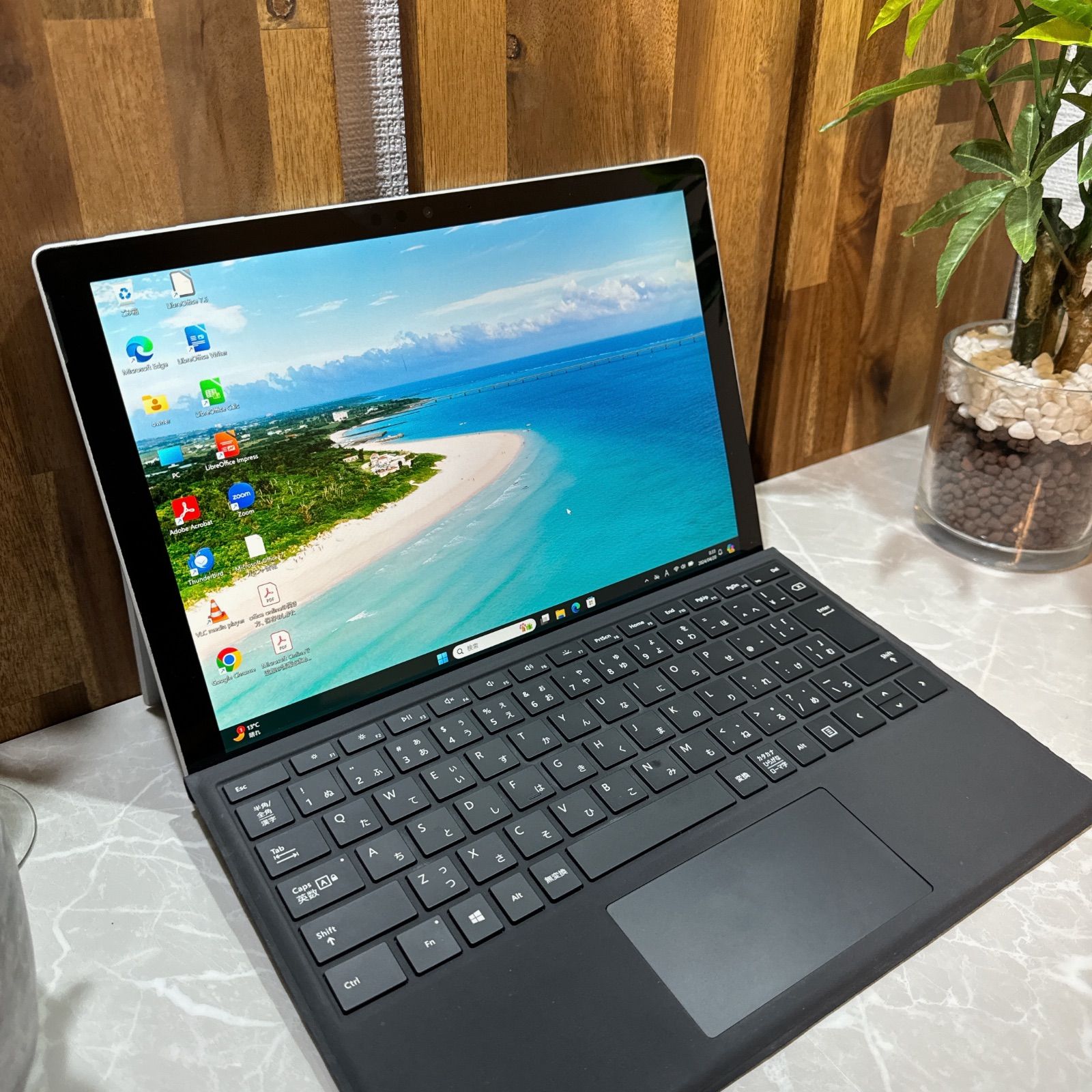 美品】Surface Pro 6☘️メモ8GB☘️SSD128G☘️i5第8世代 - メルカリ