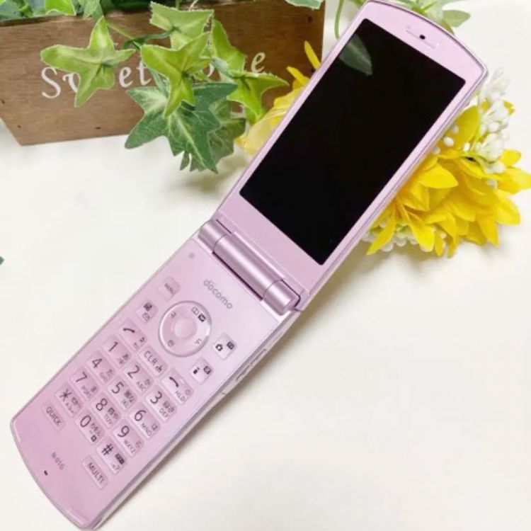 美品 ドコモ N-01G ピンク docomo 初期化済み 携帯電話 ガラケー 