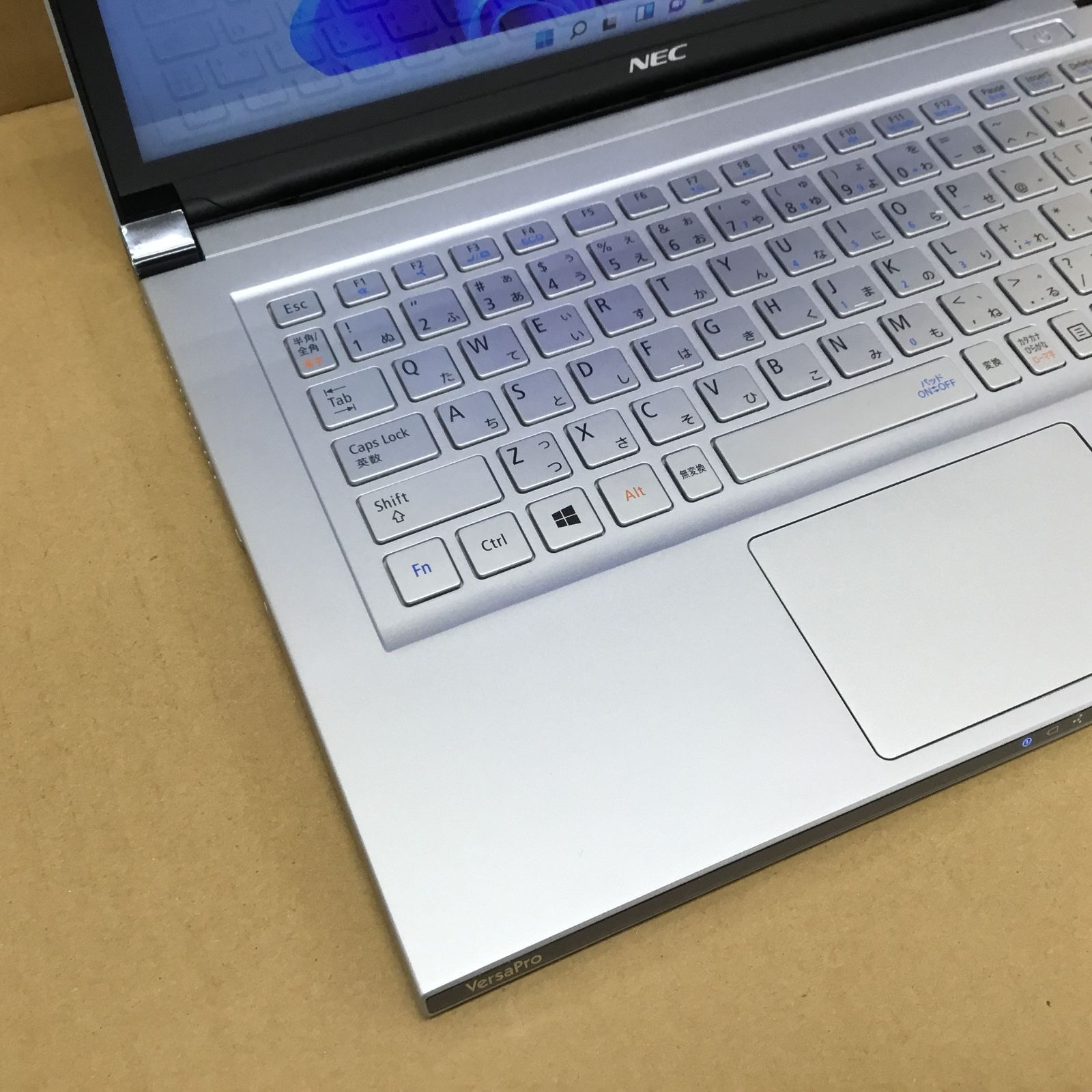 SSD128GB ノートパソコン本体VK16TG-H Win11 超軽量 SSD128GB ノートパソコン本体VK16TG-H Win11 超軽量