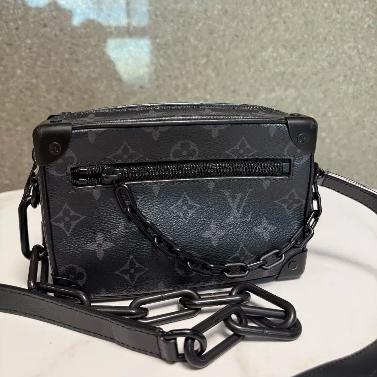 【特価セール・SALE】 正規品 Louis Vuitton ルイヴィトン エクリプス ソフト トランク クロスバッグ 送料無料!