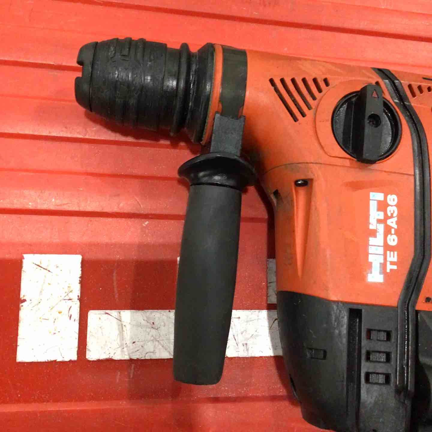 HILTI