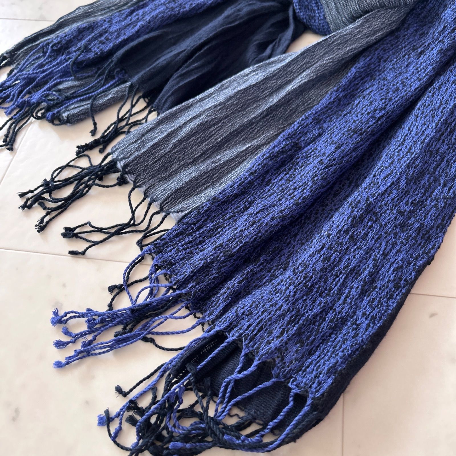 マフラー ネイビー系