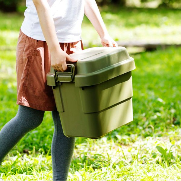 収納ボックス 幅39.2×奥行29.4×高さ37cm トランクカーゴ スタンダード 20L TC-20 （ 座れる 収納ケース 収納 ボックス フタ付き ケース 頑丈箱 工具箱 プラスチック アウトドア 持ち手付き 日本製 