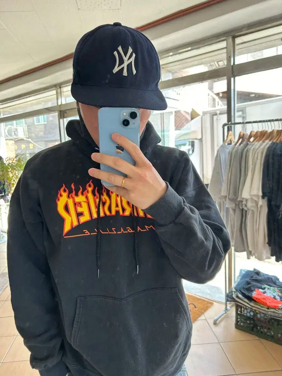 MLB