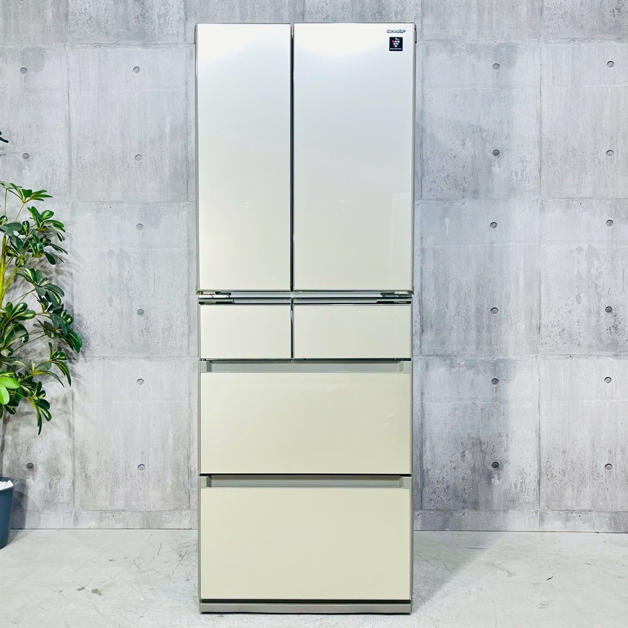 ️SHARP a4253 6ドア冷蔵庫 430L 2017年製 38 ️