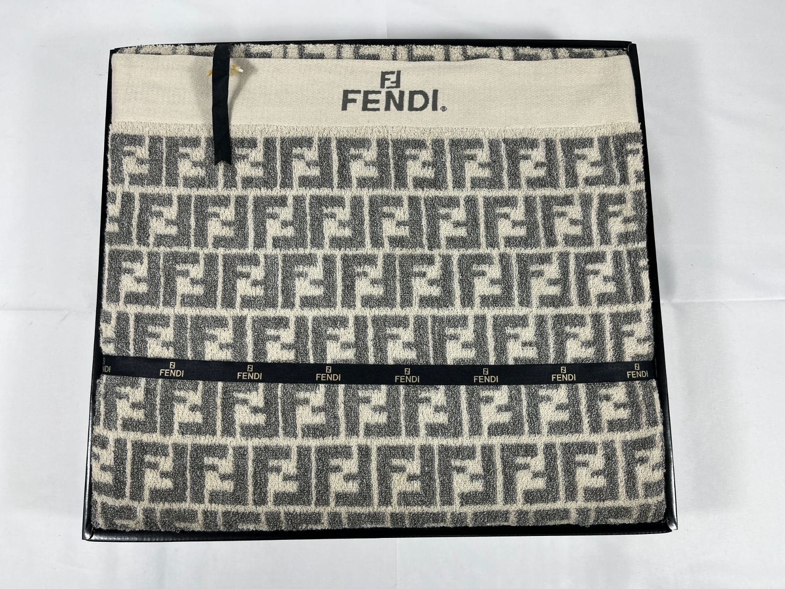 FENDI フェンディ teleria タオルケット 綿 2711092 寝具 タオル 布 ブランド ベッド 毛布